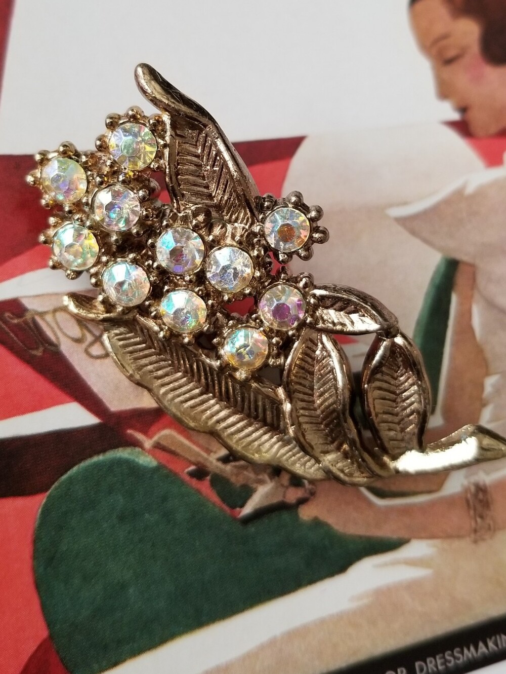 ❗Vintage 50s Brass Rhinestone Floral Bouquet Statement Brooch❗